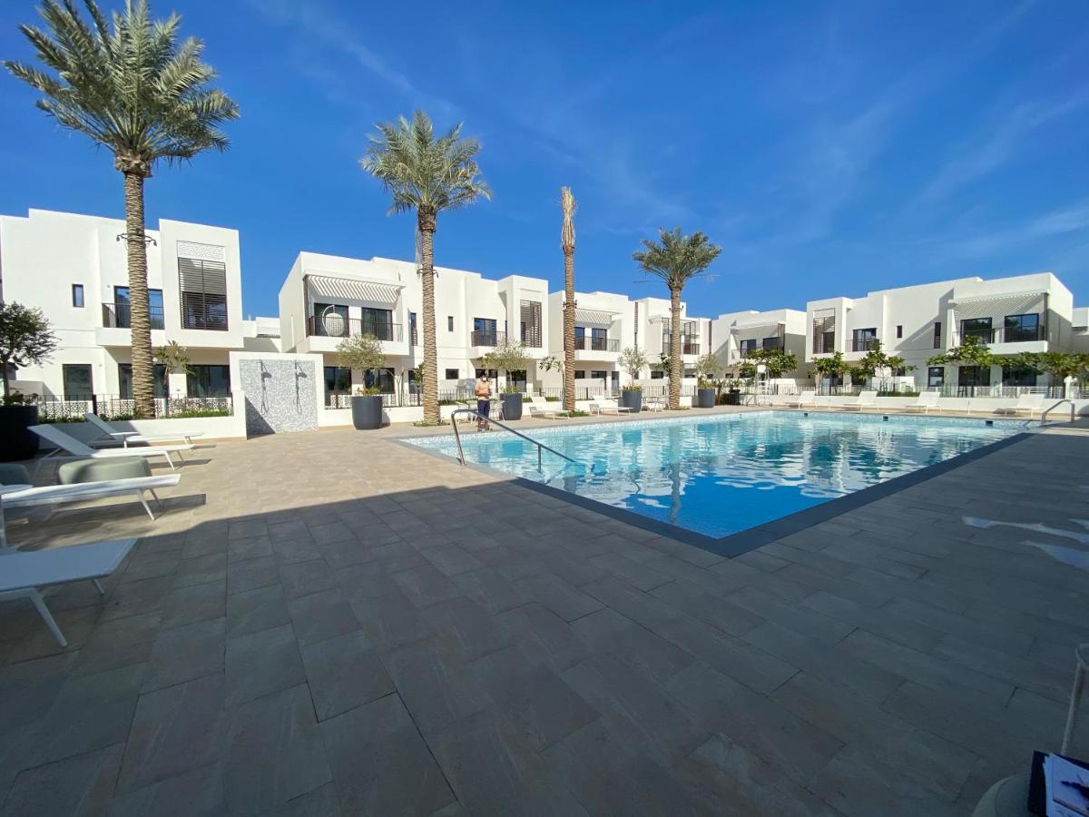 The White Villa Фуджейра Екстериор снимка